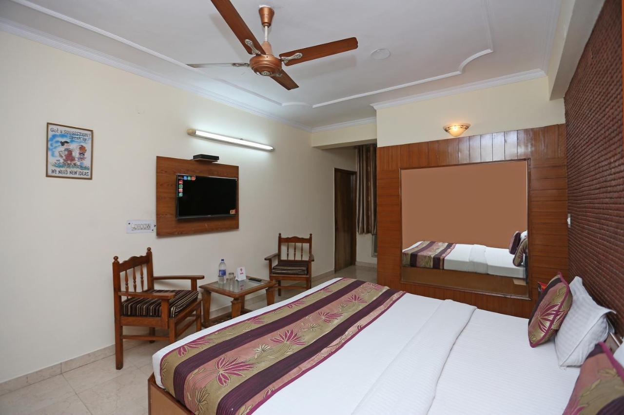 Oyo Flagship 9554 Hotel Grand Plaza Faridabad Exterior foto