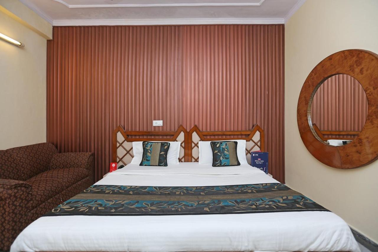 Oyo Flagship 9554 Hotel Grand Plaza Faridabad Exterior foto